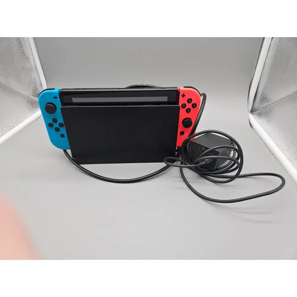 NINTENDO SWITCH HAC-001 [GNH023845]